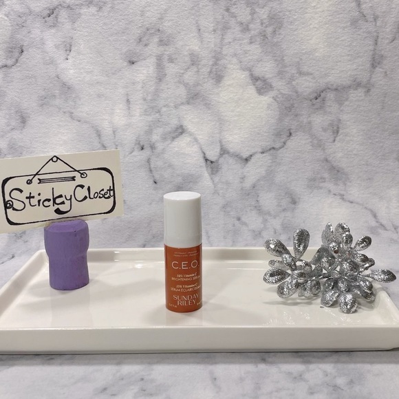 Sunday Riley C.E.O. Vitamin C Brightening Serum, Firm, Antioxidant, NEW-Mini 8ml - Picture 2 of 9